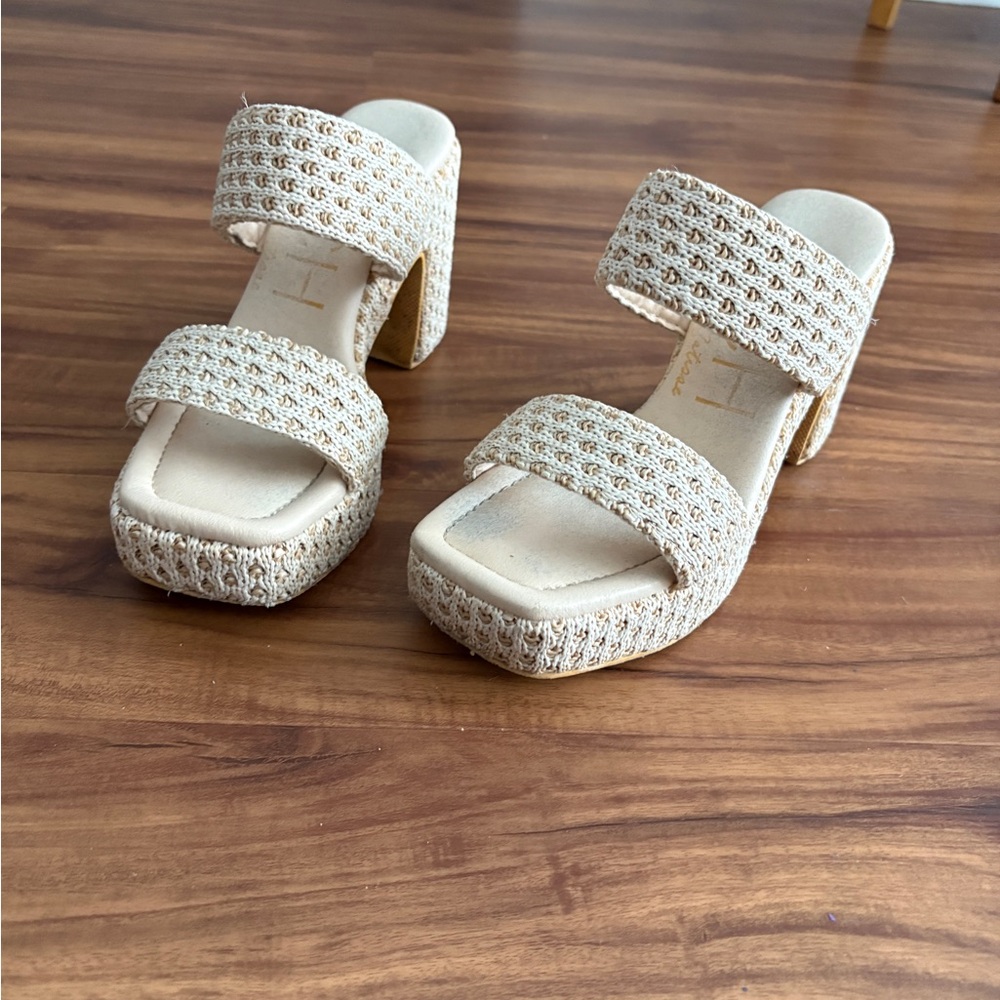 Cream Woven Two-Band Platform Heels